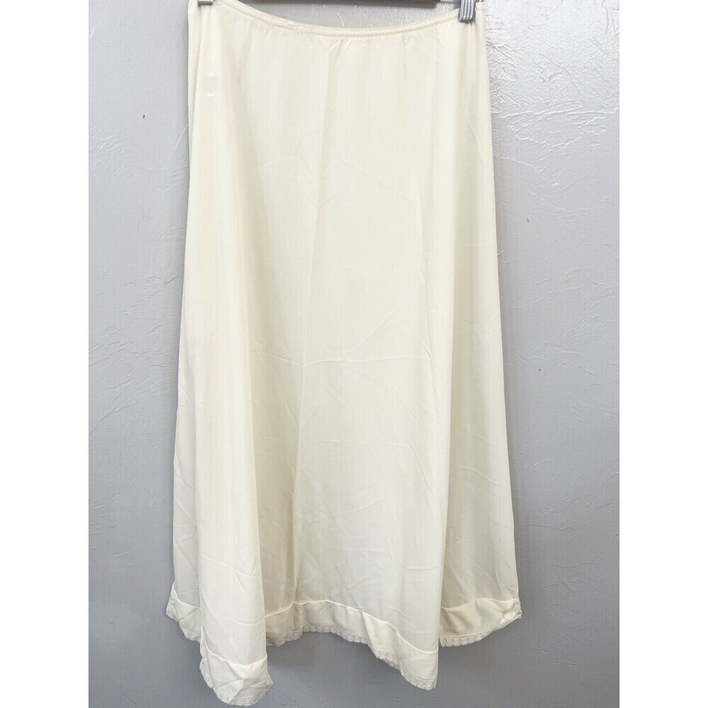 Greenco Maid Vintage Size Large Half Slip Lace Trim Hem Tricot Nylon USA Made
